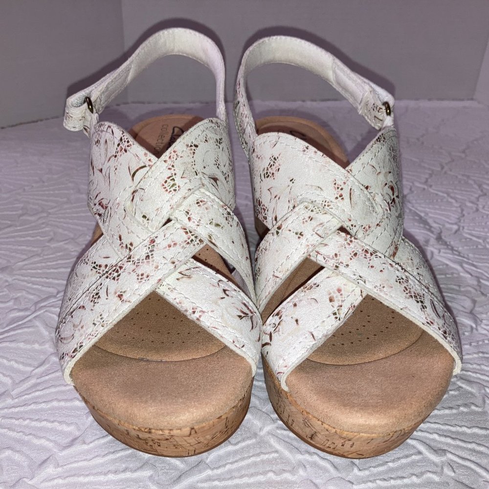 Clark's Collection Sandal Size 9 Ultimate Comfort Rose Erin Wedge Festival Party - Picture 8 of 15